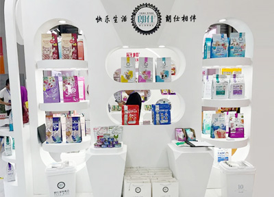 华兴宠物朗仕品牌系列饲料产品被评为名优品牌